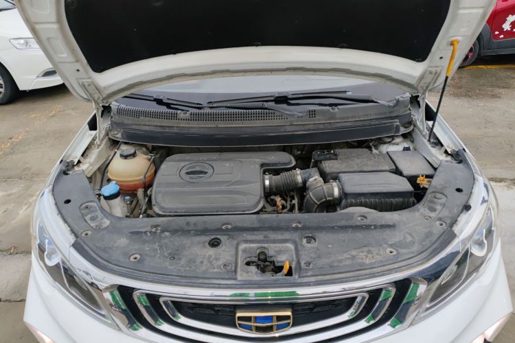 吉利汽车 远景X3 2017款 1.5L 自动尊贵型机舱底盘24