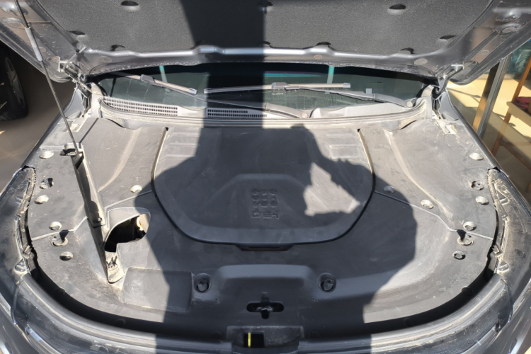 蓝电E5 2024款 荣耀版 100KM臻享型 7座局部细节24