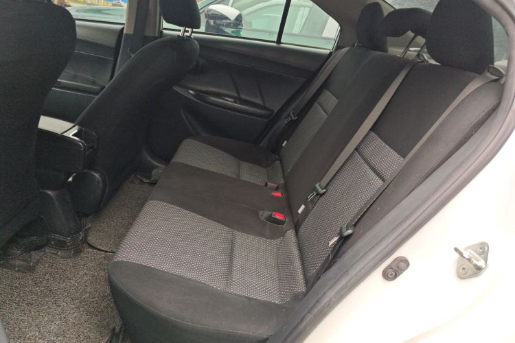 丰田 威驰 2017款 1.5L CVT创行版中控内饰21