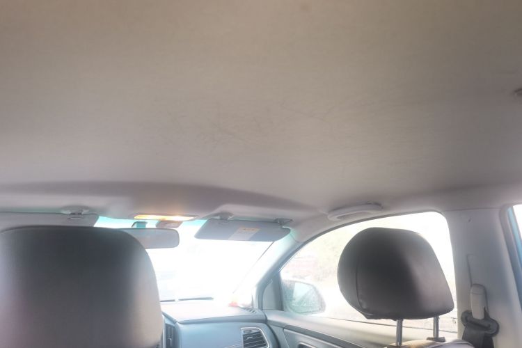 纳智捷 锐3 2016款 1.6L 手动智享型中控内饰22