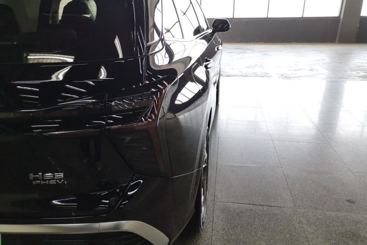 红旗HS3 PHEV 2024款 PHEV 115km 劲为版车身外观9