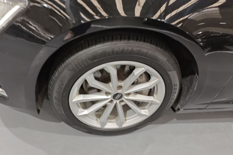 奥迪A6L 2023款 40 TFSI 豪华致雅型车身外观6007