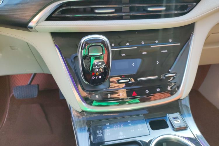 别克GL8 2023款 ES陆尊 舒适型中控内饰18