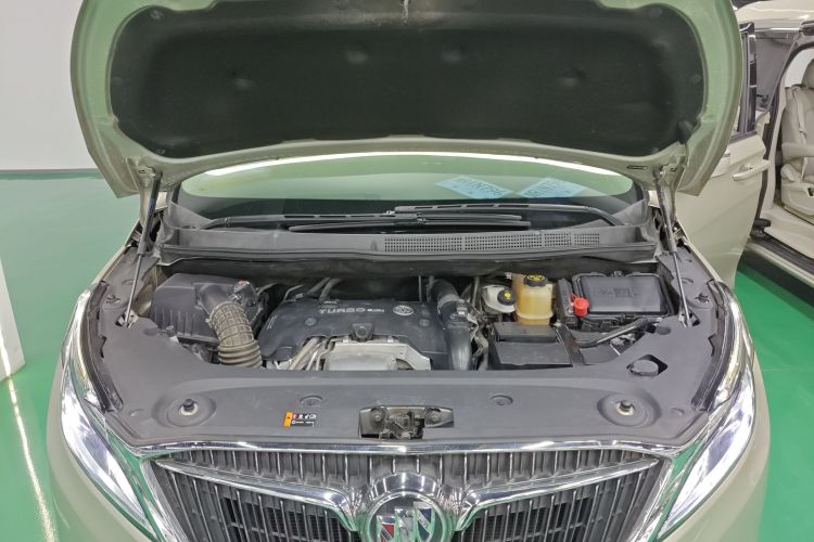 别克GL8 2017款 ES 28T 舒适型 国V机舱底盘24