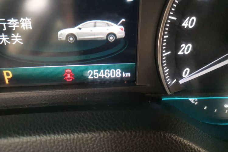 别克 英朗 2019款 18T 自动互联精英型 国V中控内饰15