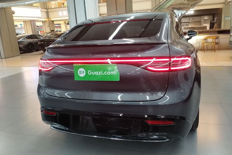 鸿蒙智行 智界R7 2025款 增程 251km Max车身外观6004