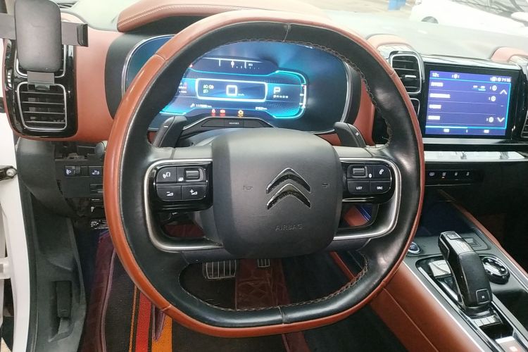 雪铁龙 天逸 C5 AIRCROSS 2017款 380THP 豪华型中控内饰13