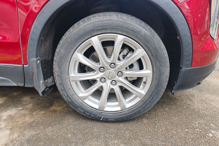 凯迪拉克XT4 2020款 改款 28T 两驱技术型车身外观10