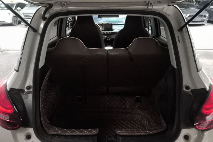 五菱汽车 五菱缤果 2024款 203km 轻享款局部细节23