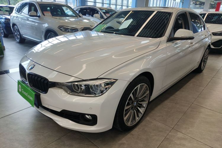 宝马3系 2019款 320Li 时尚型车身外观1