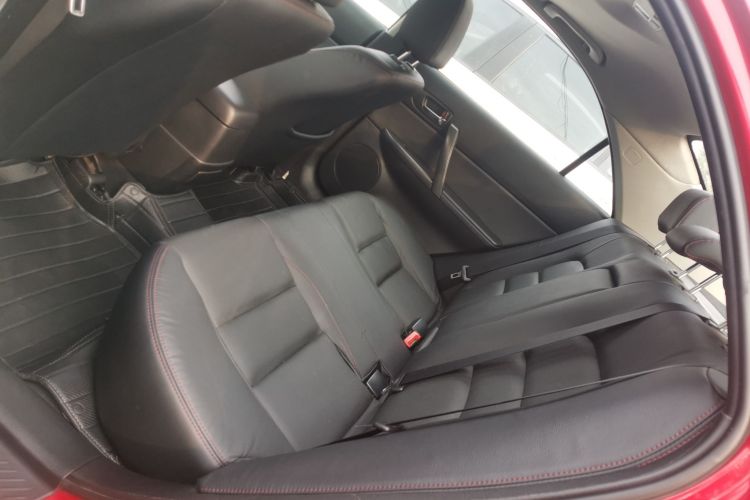 马自达6 2015款 2.0L 自动豪华型中控内饰21