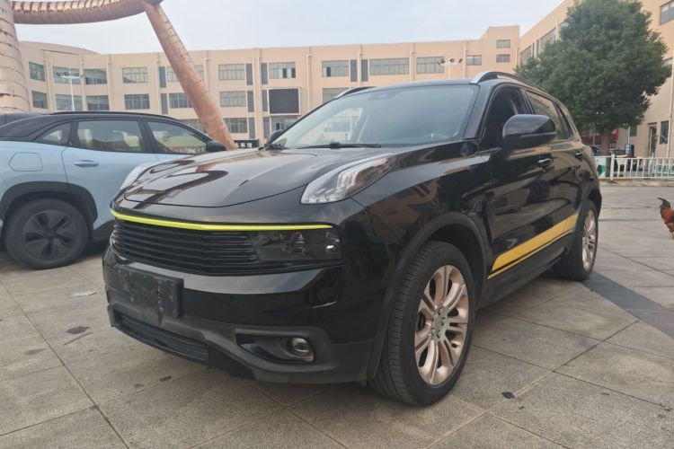 领克01 2017款 2.0T 两驱型Pro版车身外观1