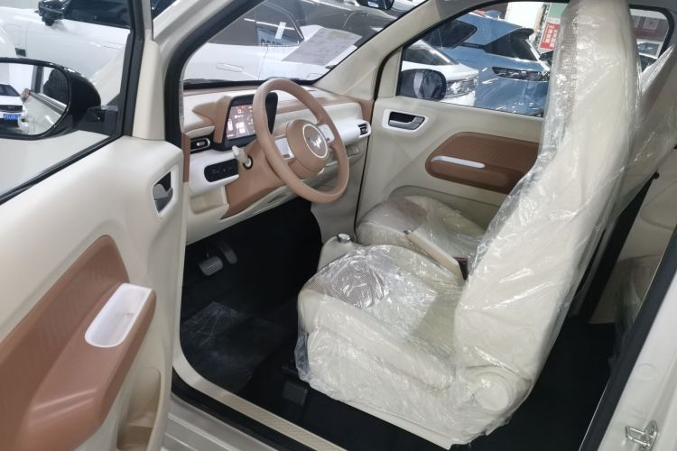 五菱汽车 宏光MINIEV 2024款 第三代 215km 青春版中控内饰19