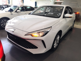 荣威i5 2023款 1.5L CVT豪华版