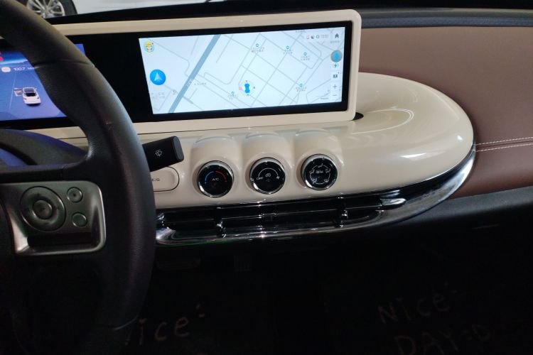 五菱汽车 五菱缤果 2023款 333km 悦享款中控内饰16