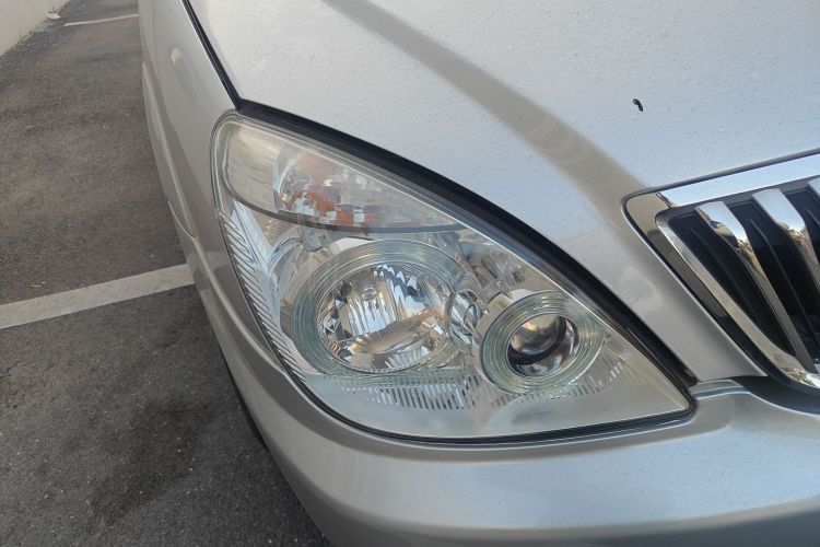 别克GL8 2014款 2.4L 经典版车身外观6001