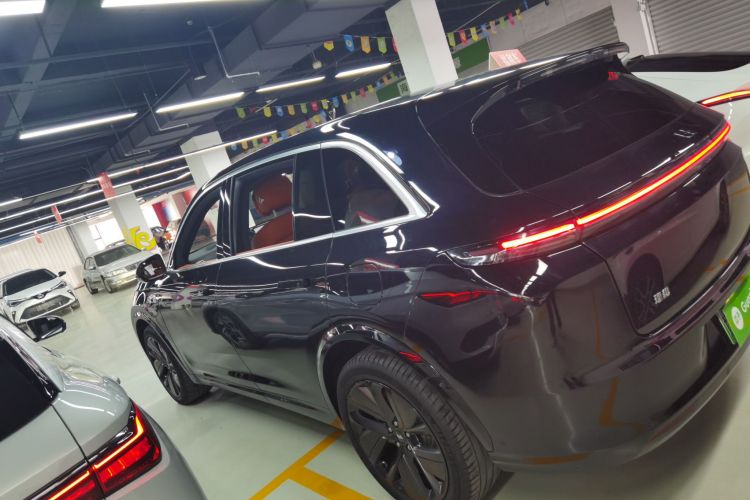 理想汽车 理想L7 2023款 Pro车身外观4