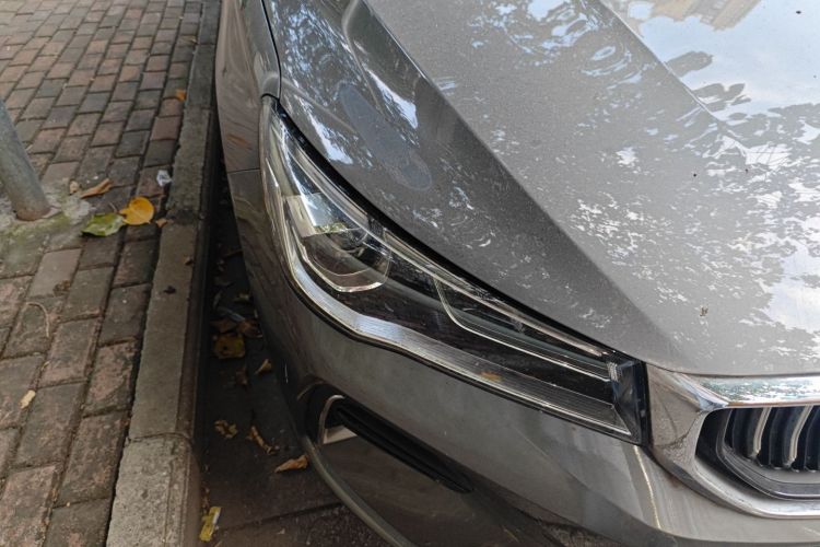 吉利汽车 帝豪 2023款 第4代冠军版 1.5L CVT尊贵型车身外观6006