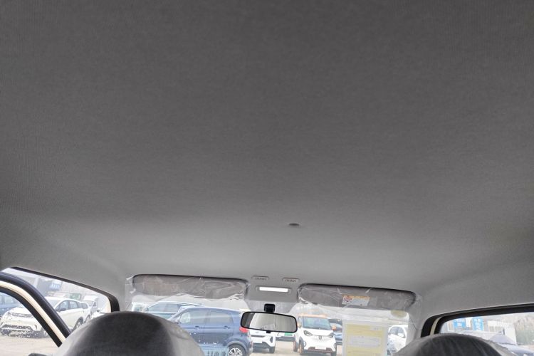 吉利银河 熊猫 2025款 210km 元气熊中控内饰22