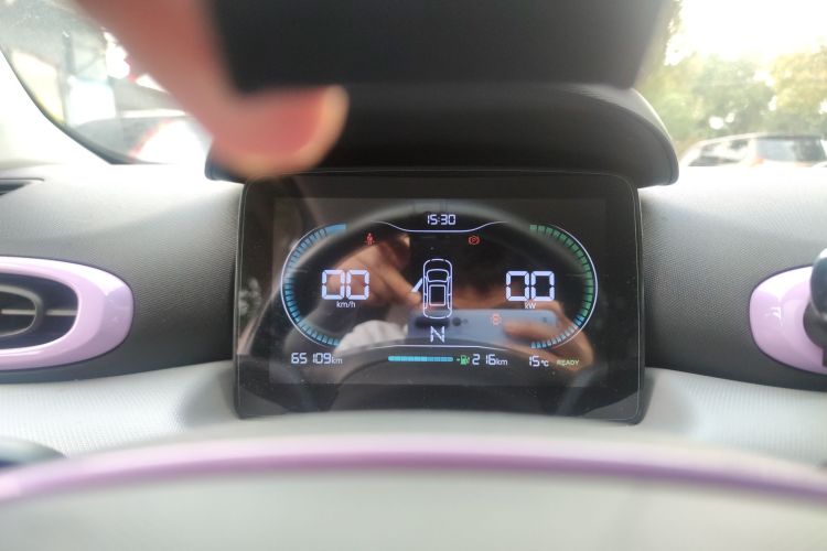 零跑汽车 零跑T03 2021款 400微糖版局部细节14