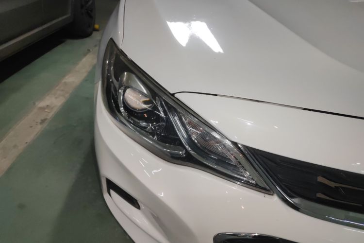 雪佛兰 科沃兹 2019款 320 手动欣悦版车身外观8