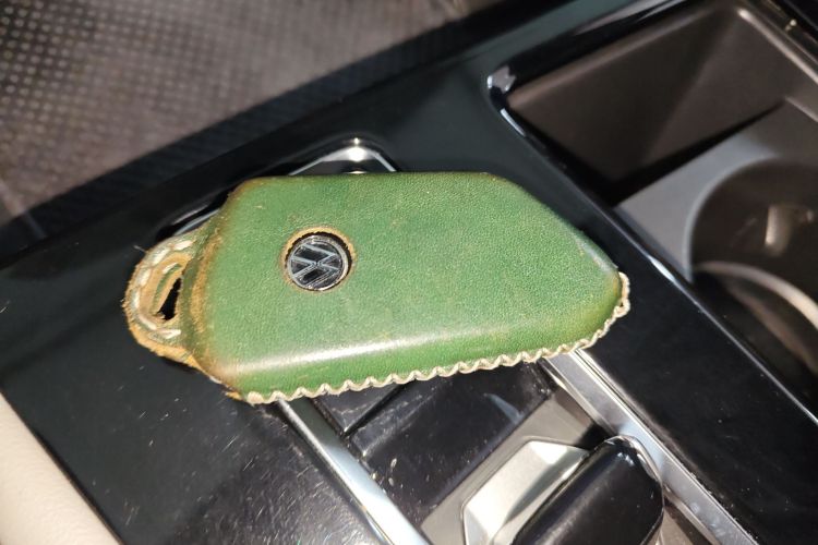 大众 途昂 2021款 330TSI 两驱尊崇豪华版中控内饰11