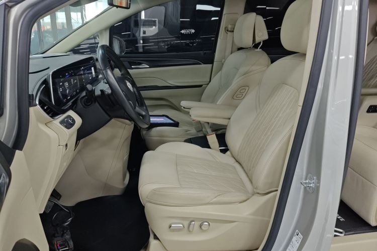 别克GL8 2022款 ES陆尊 653T 豪华型中控内饰20