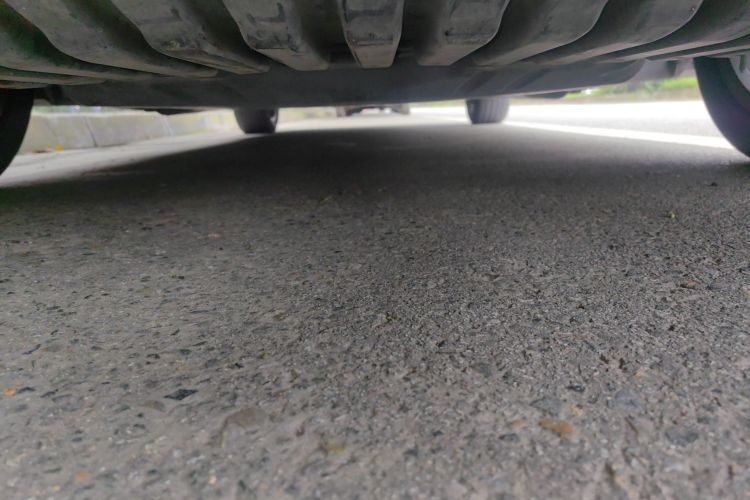 奔驰C级 2017款 改款 C 200 L 运动版局部细节9008