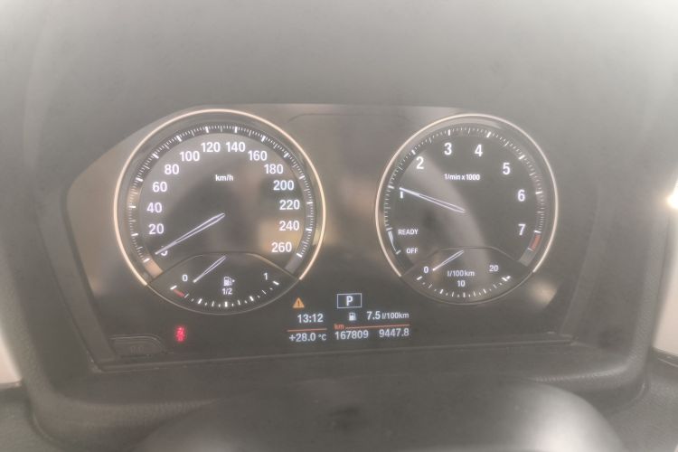 宝马X1 2019款 sDrive18Li 时尚型中控内饰14