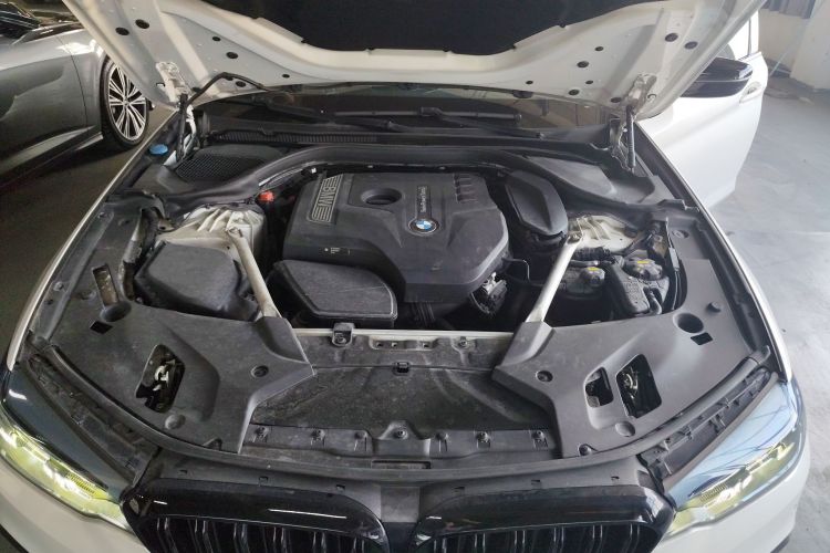 宝马5系 2020款 530Li 领先型 M运动套装局部细节24