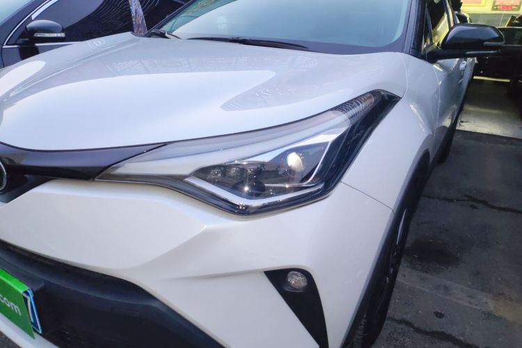 丰田C-HR 2021款 2.0L 豪华版局部细节36