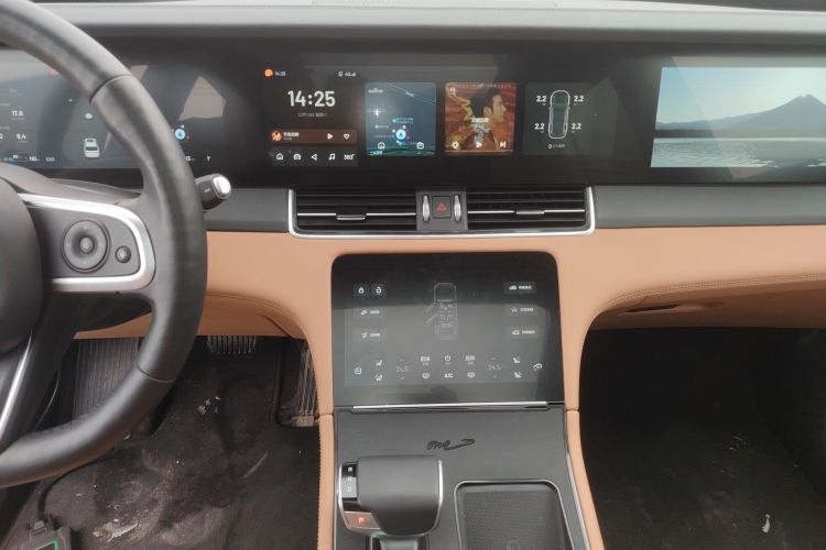 理想汽车 理想ONE 2020款 增程6座版局部细节16