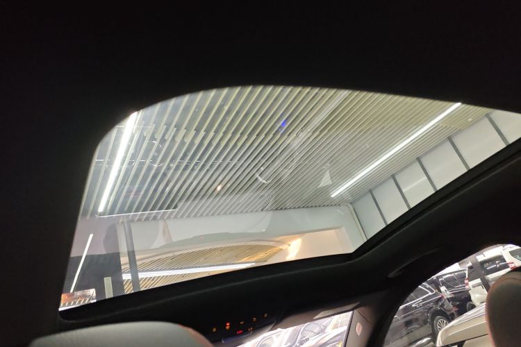 奔驰GLC AMG 2022款 AMG GLC 43 4MATIC中控内饰22