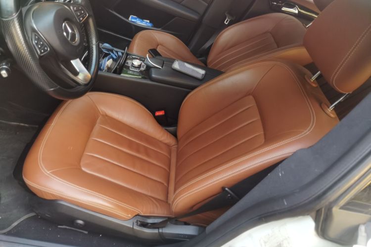 奔驰CLS 2015款 CLS 320局部细节19