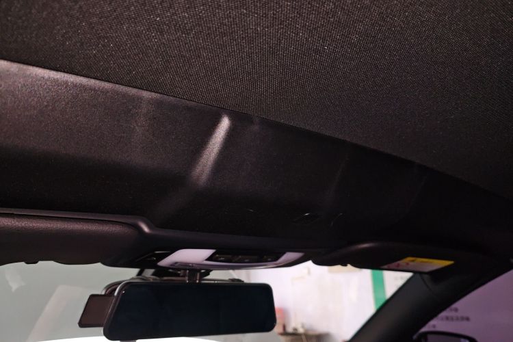 宝马2系(进口) 2018款 220i 敞篷轿跑车 运动设计套装中控内饰22