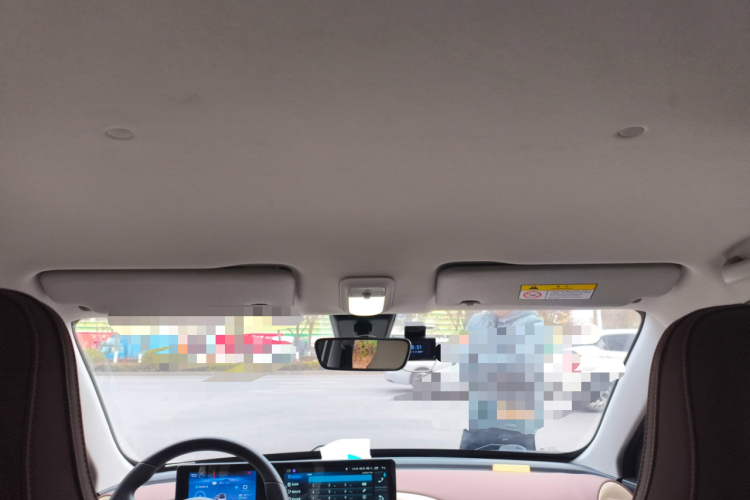 五菱汽车 五菱缤果 2023款 203km 舒享款中控内饰22