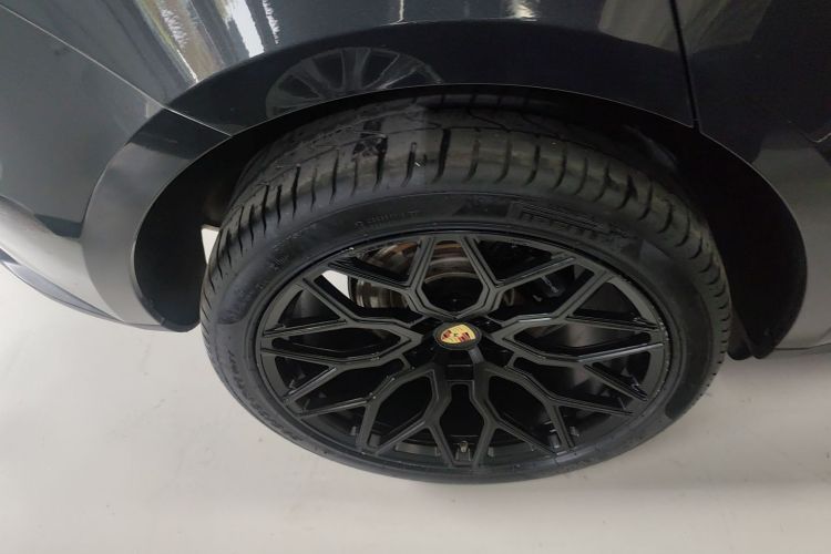 保时捷 2023款 Macan 2.0T车身外观56