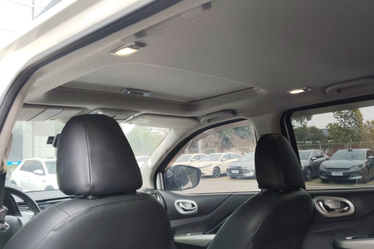 日产 途达 2020款 2.5L XL Upper 4WD 自动四驱豪华版局部细节22