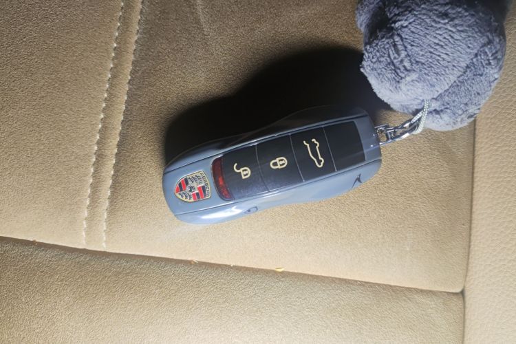 保时捷 2014款 Macan 2.0T中控内饰7001