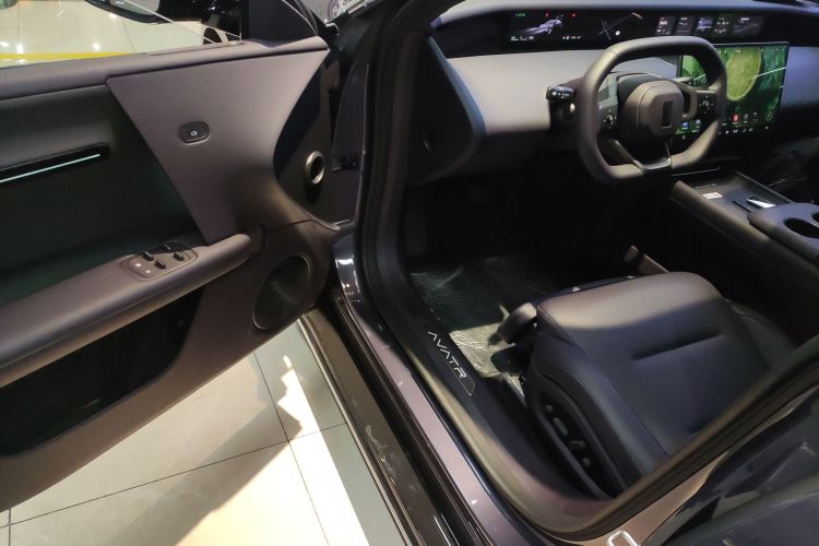 阿维塔06 2025款 Ultra纯电版中控内饰7003