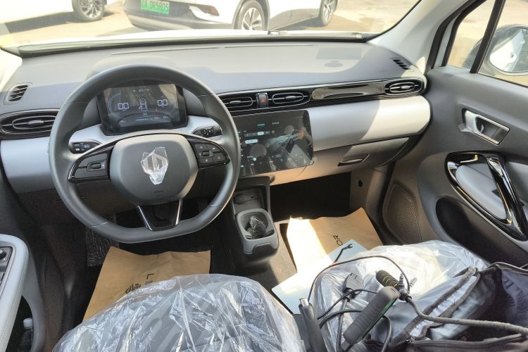 零跑汽车 零跑T03 2024款 200轻享版中控内饰16