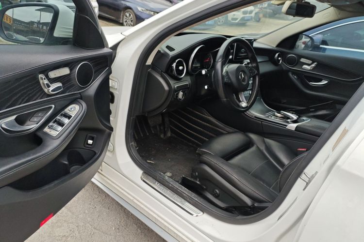 奔驰C级 2018款 C 200 L 运动版中控内饰7003