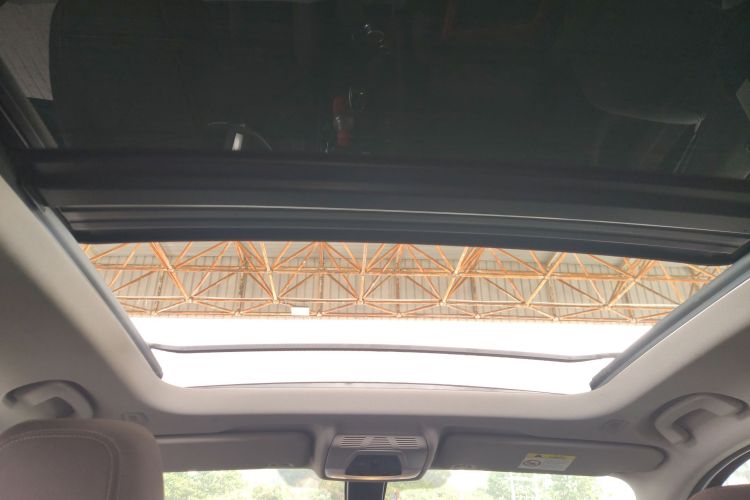 宝马X1 2020款 sDrive20Li 尊享型中控内饰22