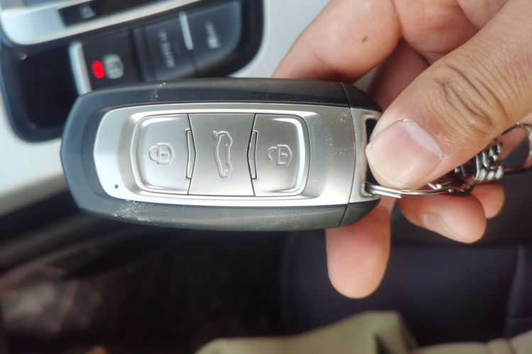 吉利汽车 博越 2018款 1.8TD 自动两驱智联型4G互联版中控内饰7001