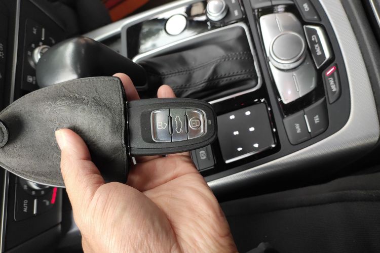 奥迪A6(进口) 2018款 3.0T allroad quattro中控内饰11