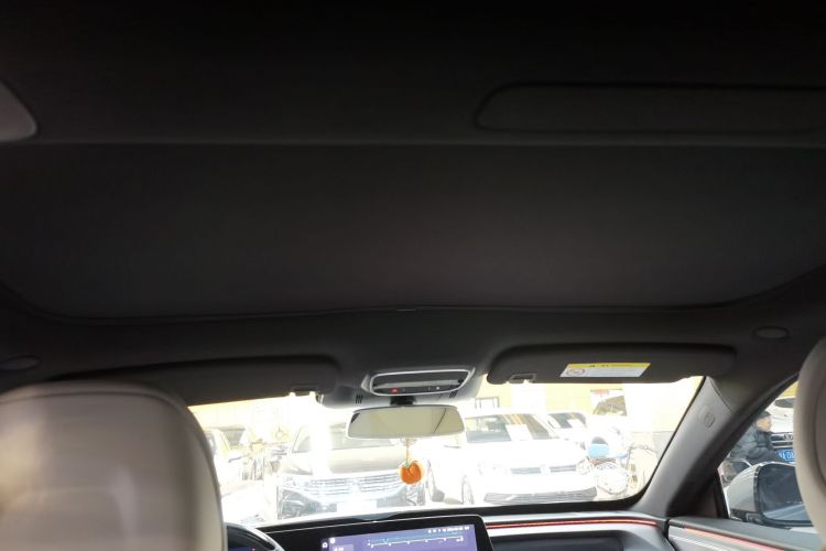 小鹏P7 2023款 P7i 702 Pro局部细节22