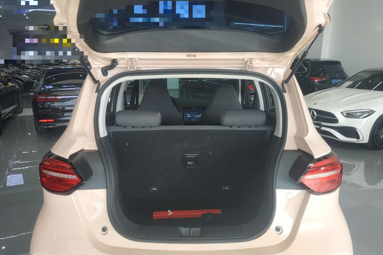 零跑汽车 零跑T03 2021款 400轻享版 三元锂机舱底盘23