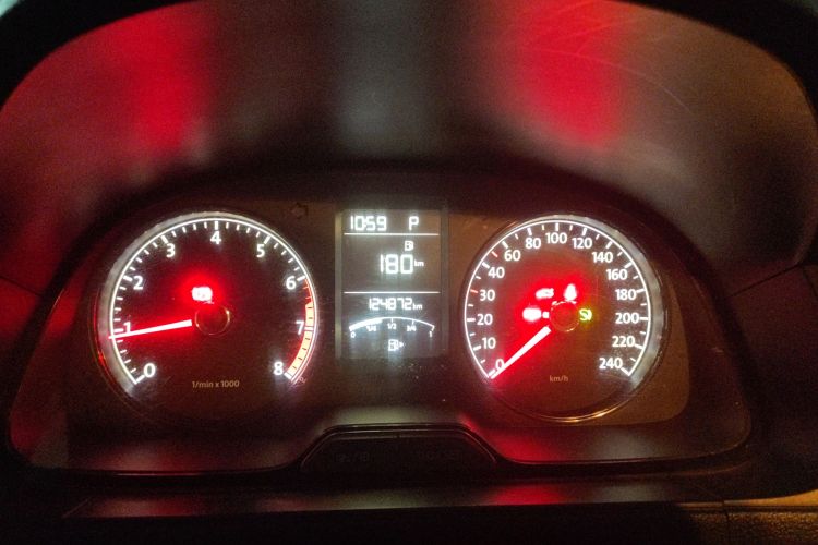 大众 朗逸 2015款 1.6L 自动风尚版中控内饰14