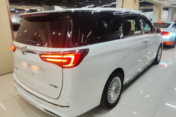 别克GL8 2022款 ES陆尊 653T 舒适型车身外观7