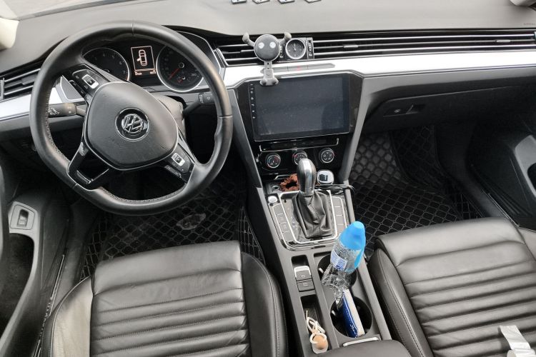 大众 迈腾 2018款 330TSI DSG 领先型中控内饰12